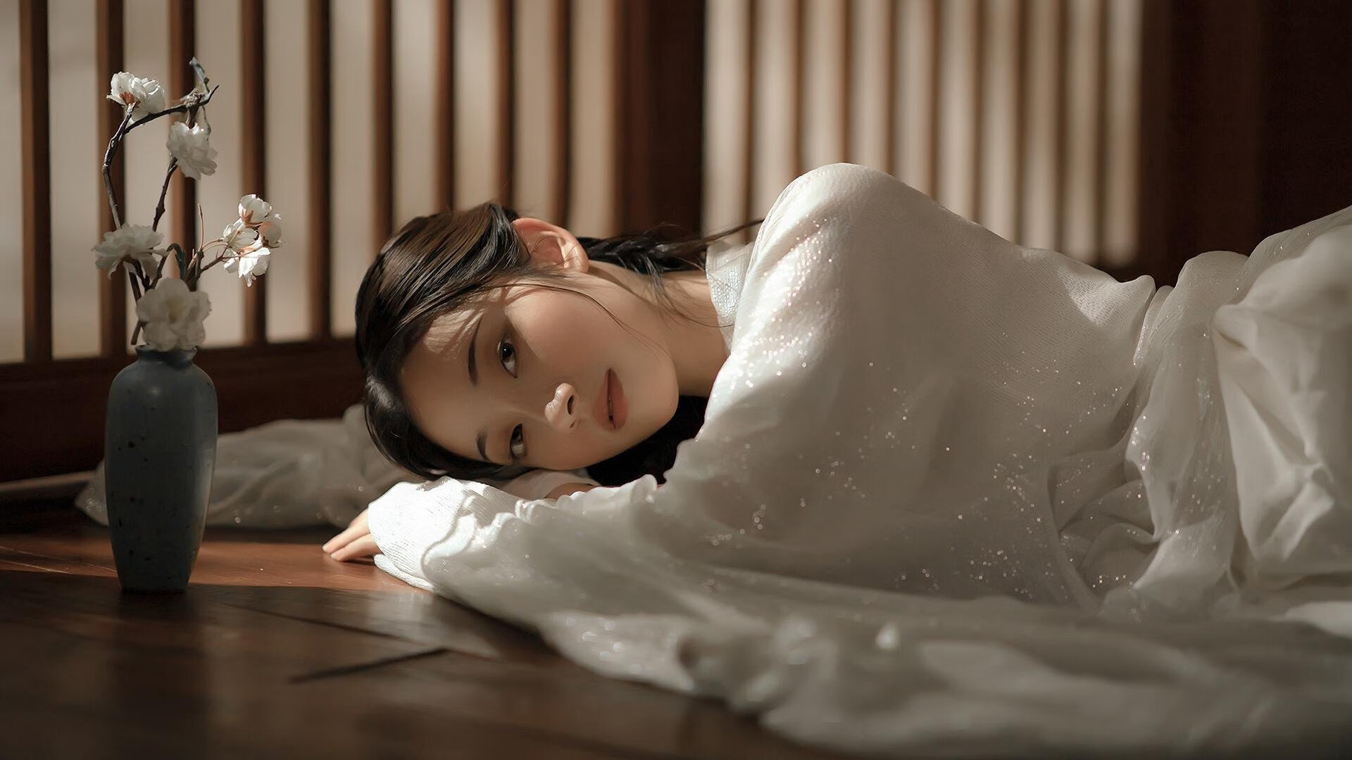 本泽马关键先生助比利亚雷亚尔友谊赛横扫智利，战术变革显神威