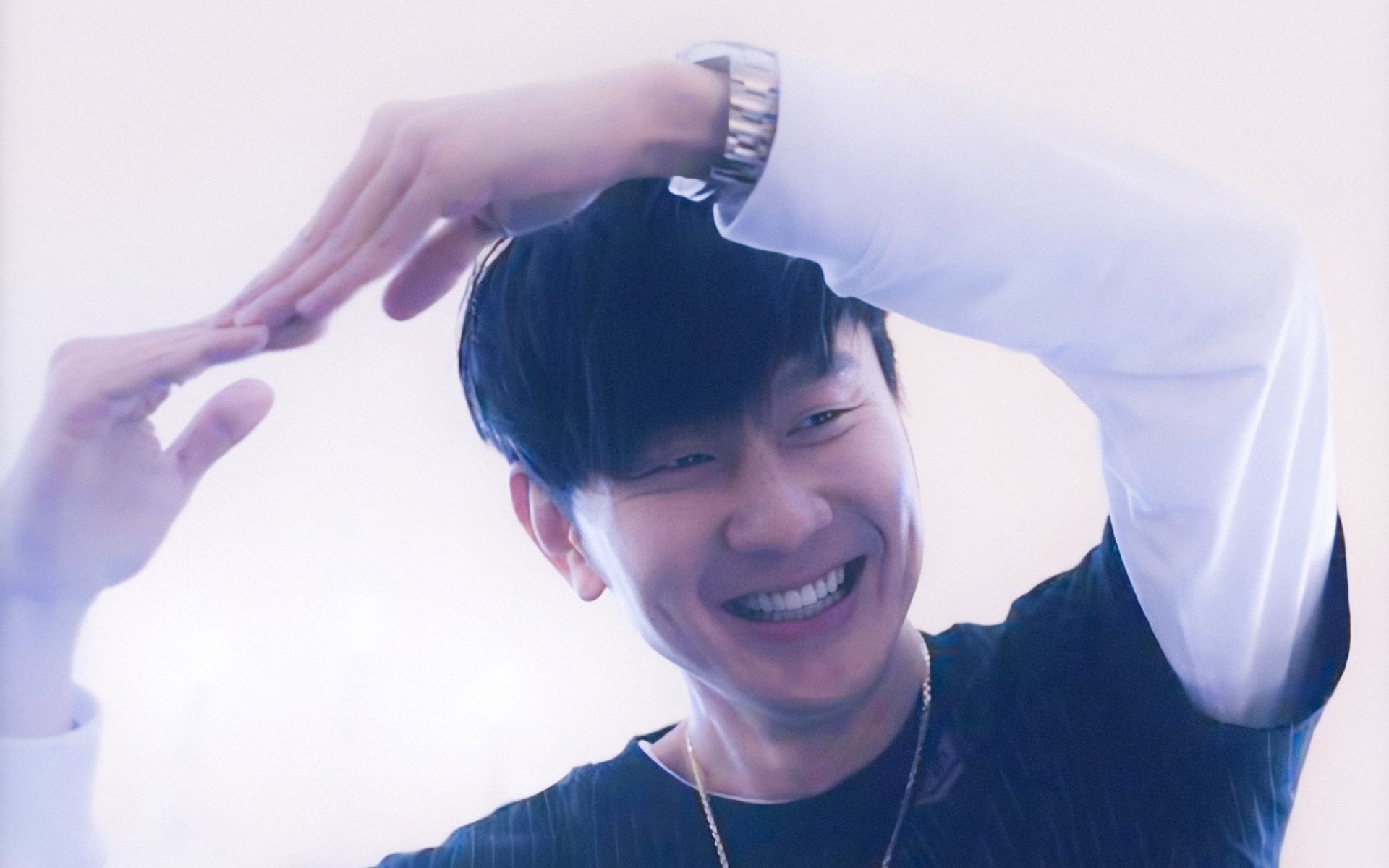 东方孤狼，当黄喜灿在圣保罗球场扛起萨尔茨堡红牛